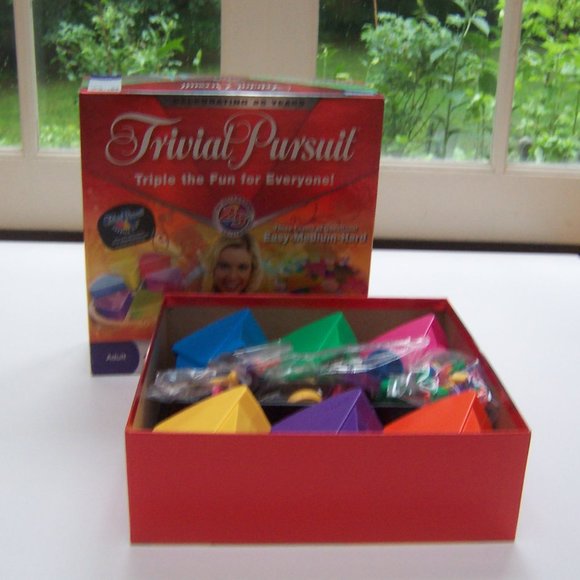 PARKER BROTHERS Trivial Pursuit Boardgame - Picture 2 of 4
